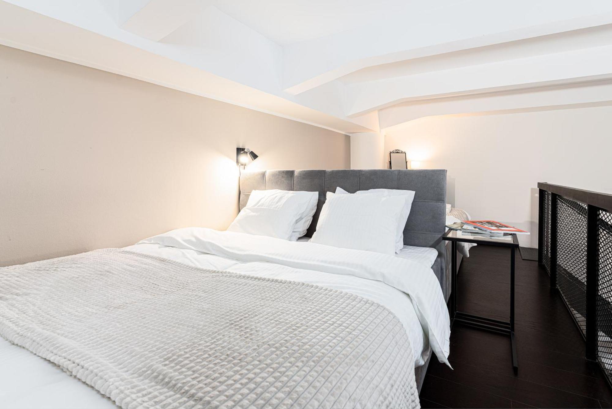 Apartments With Large Balcony, Parking Praha Bagian luar foto