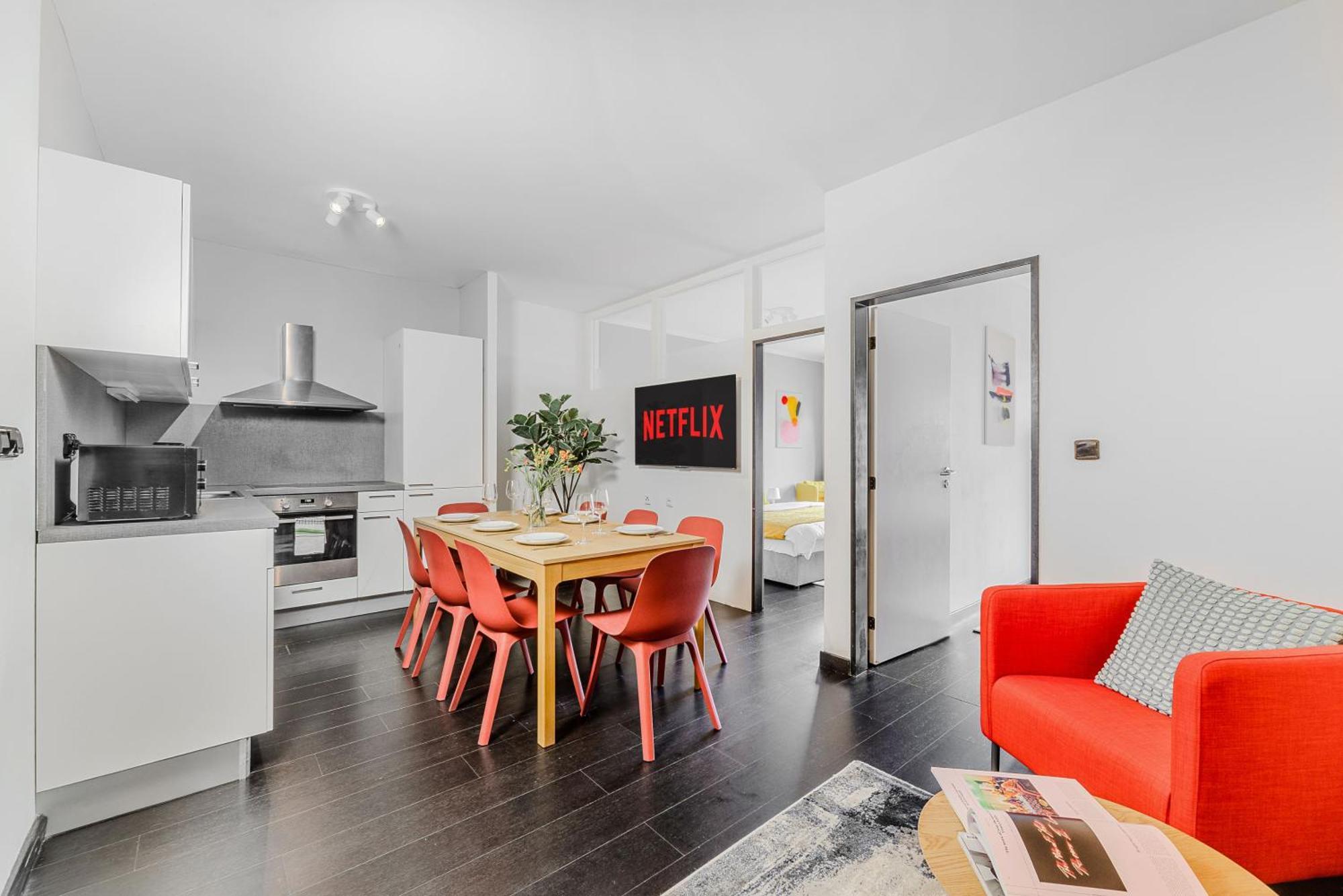 Apartments With Large Balcony, Parking Praha Bagian luar foto